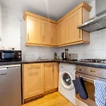 Vibrant 2Br Flat In The Heart Of Fitzrovia