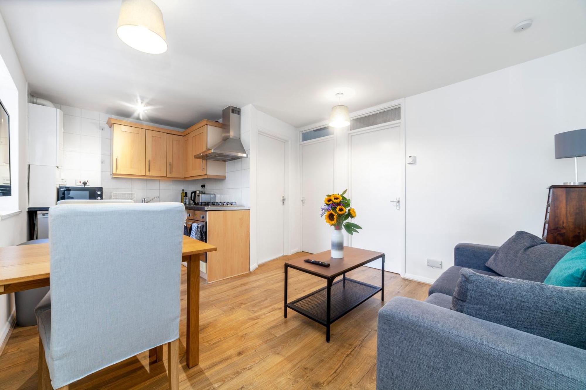 Appartamento Vibrant 2br Flat In The Heart Of Fitzrovia Londra