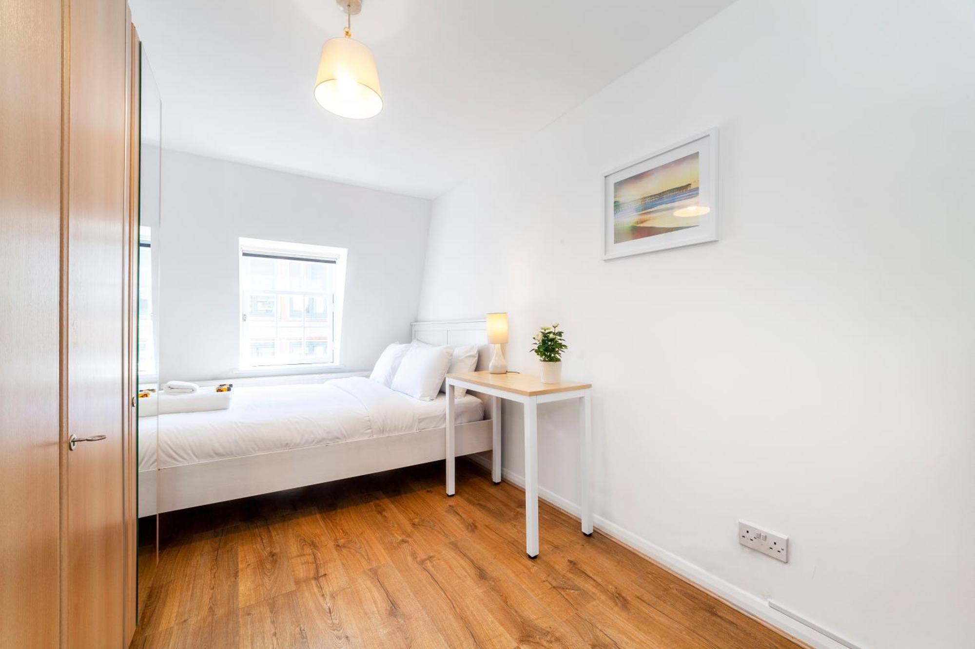 Vibrant 2br Flat In The Heart Of Fitzrovia Appartamento Londra
