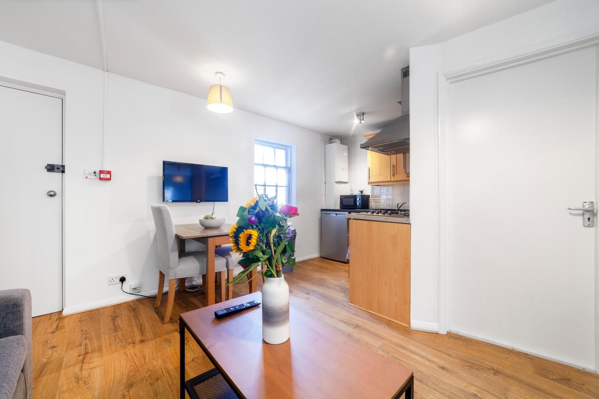 Vibrant 2br Flat In The Heart Of Fitzrovia Appartamento *